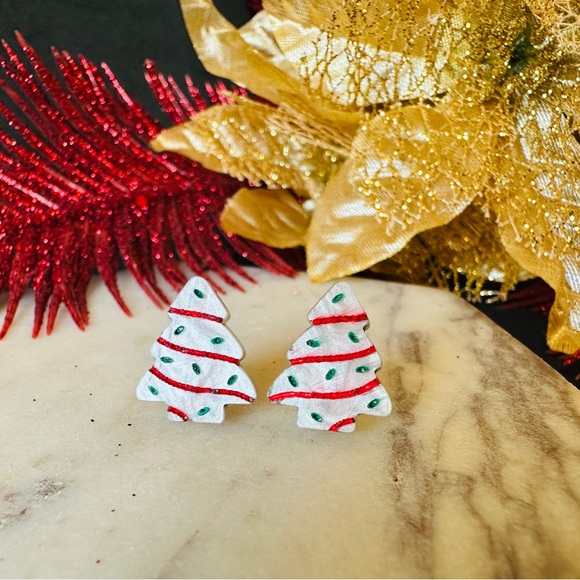 Christmas Tree Earrings Debbie cake stud for girls - Picture 2 of 8